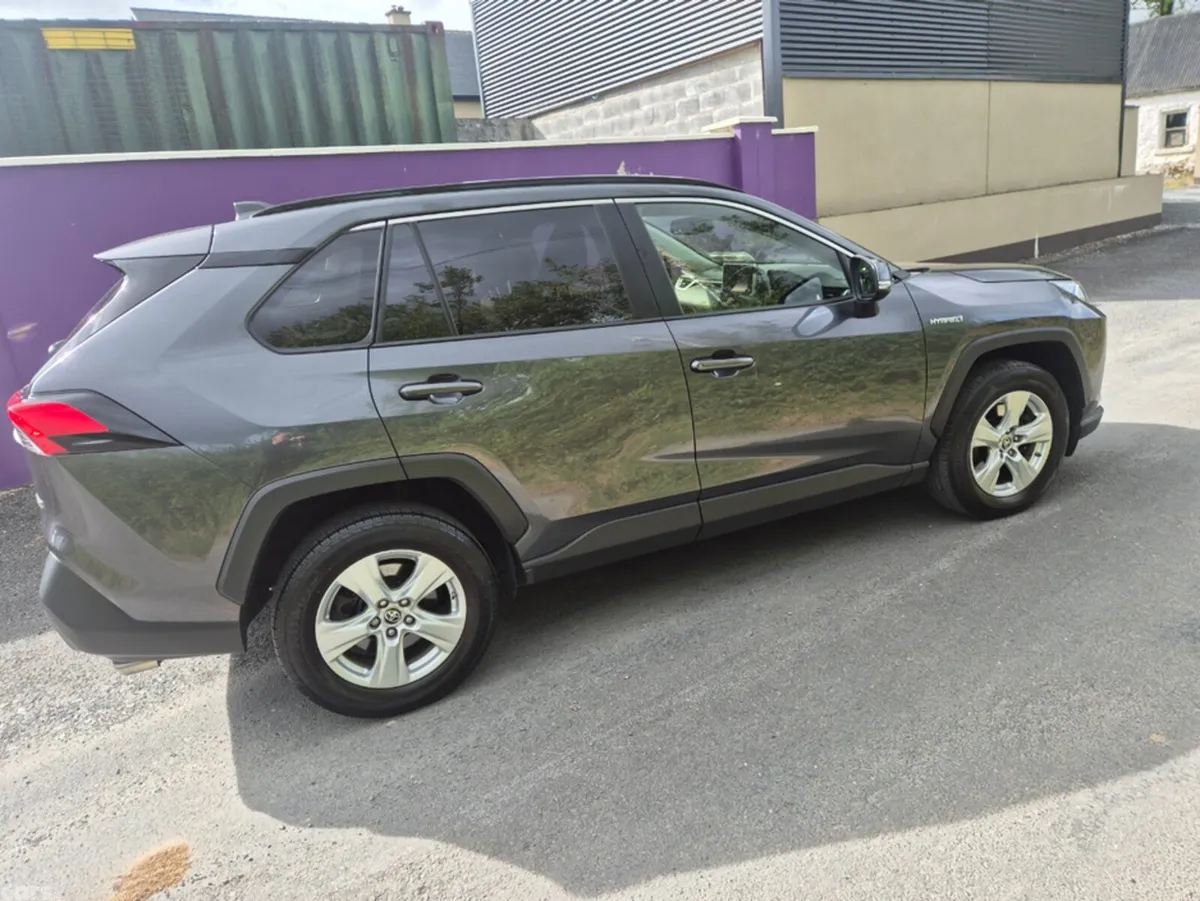 Toyota RAV4 Estate, Petrol Hybrid, 2021, Grey