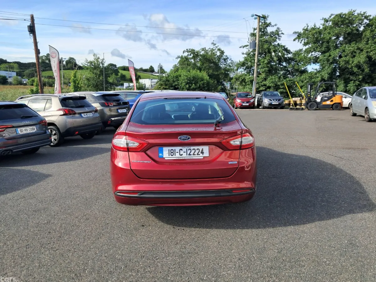 Ford Mondeo Hatchback, Diesel, 2018, Red