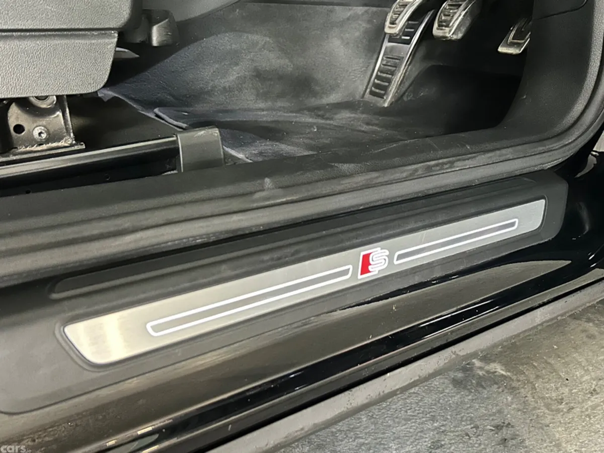 Audi Q5 SUV, Diesel, 2020, Black