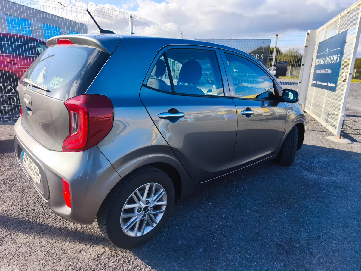 Kia Picanto Hatchback, Petrol, 2022, Grey