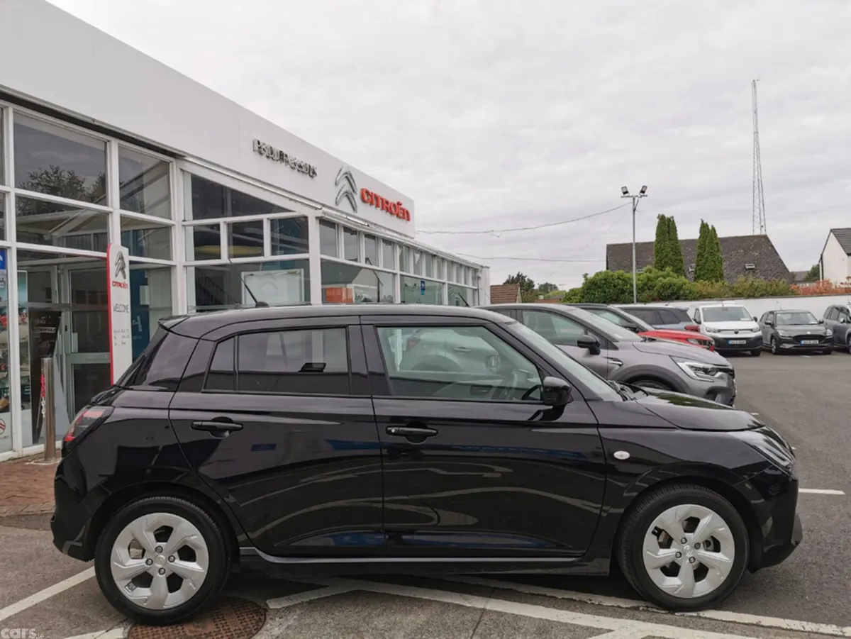 Suzuki Swift Hatchback, Petrol Hybrid, 2026, Black