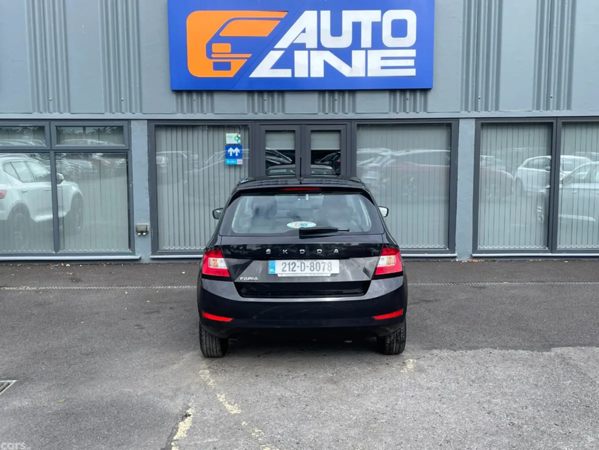 Skoda Fabia Hatchback, Petrol, 2021, Black