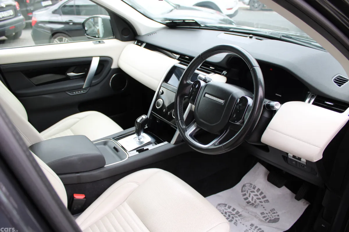 Land Rover Discovery Sport SUV, Diesel, 2019, Grey