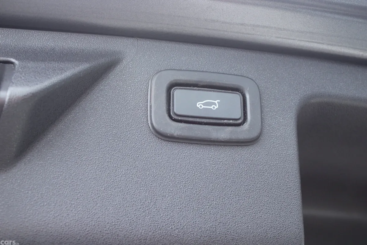 Land Rover Discovery Sport SUV, Diesel, 2019, Grey