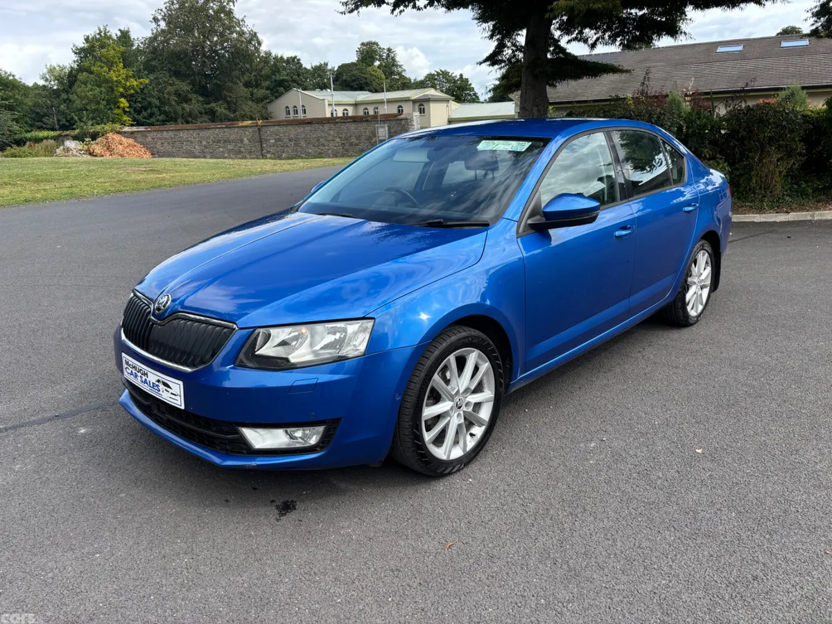 Skoda Octavia Hatchback, Diesel, 2015, Blue