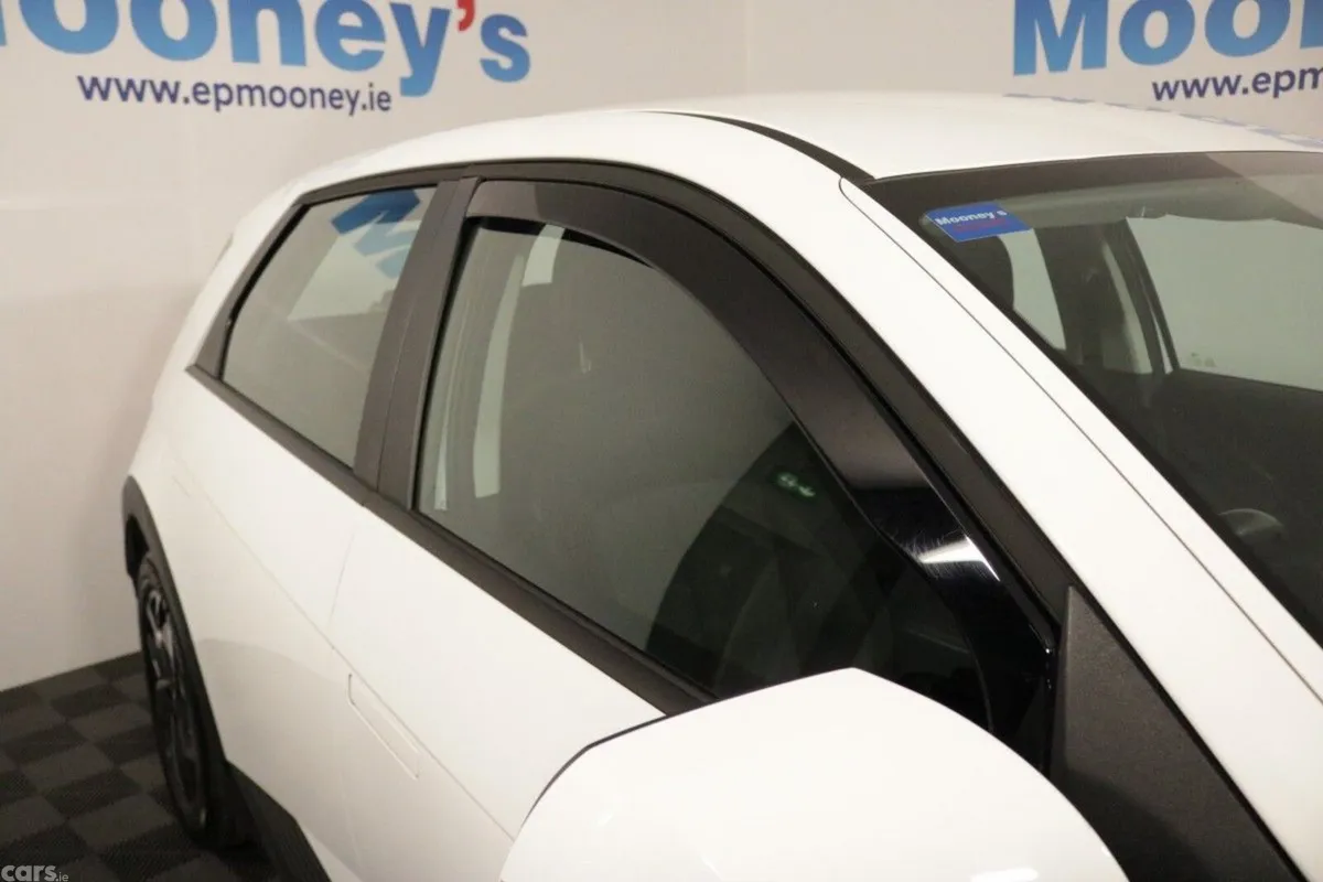 Hyundai IONIQ 5 MPV, Electric, 2024, White
