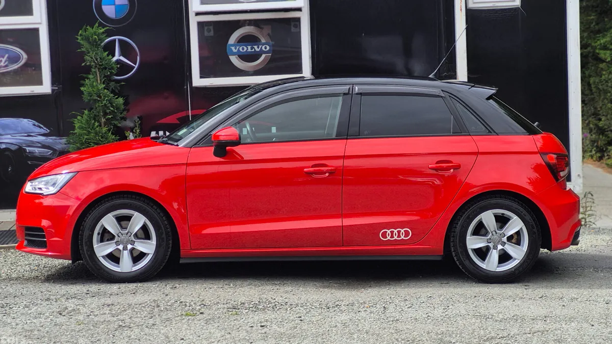 Audi A1 Hatchback, Petrol, 2016, Red