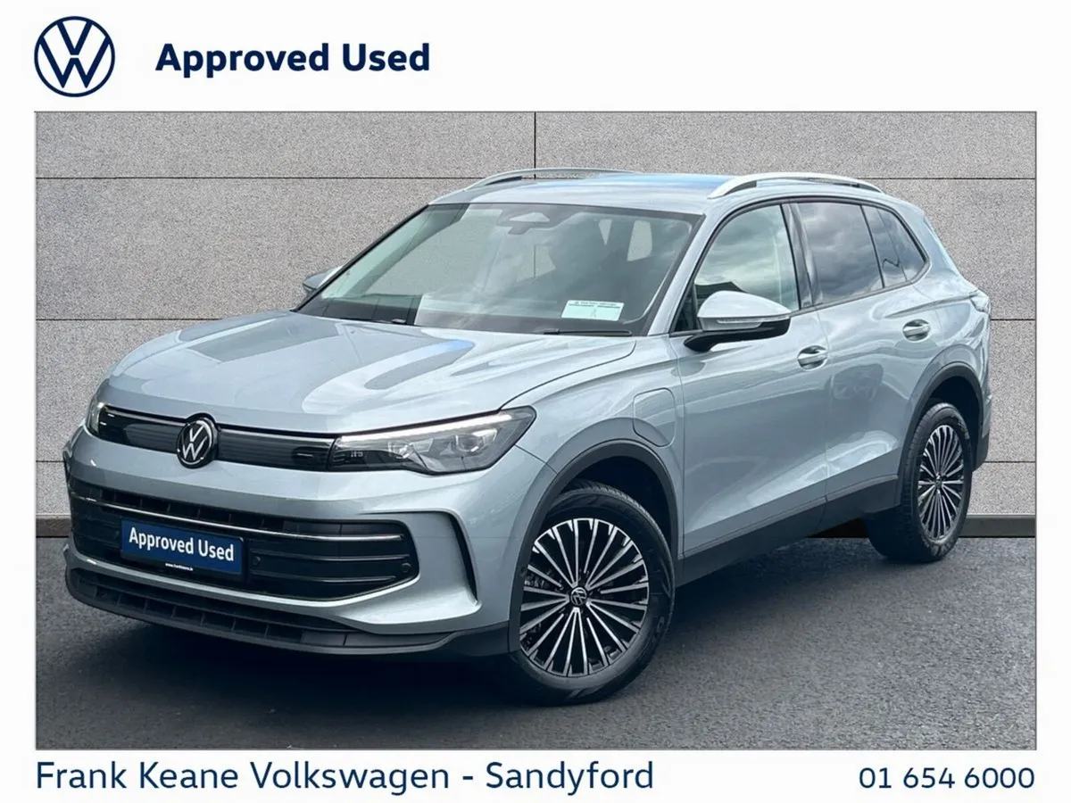 Volkswagen Tiguan SUV, Petrol Plug-in Hybrid, 2025, Silver