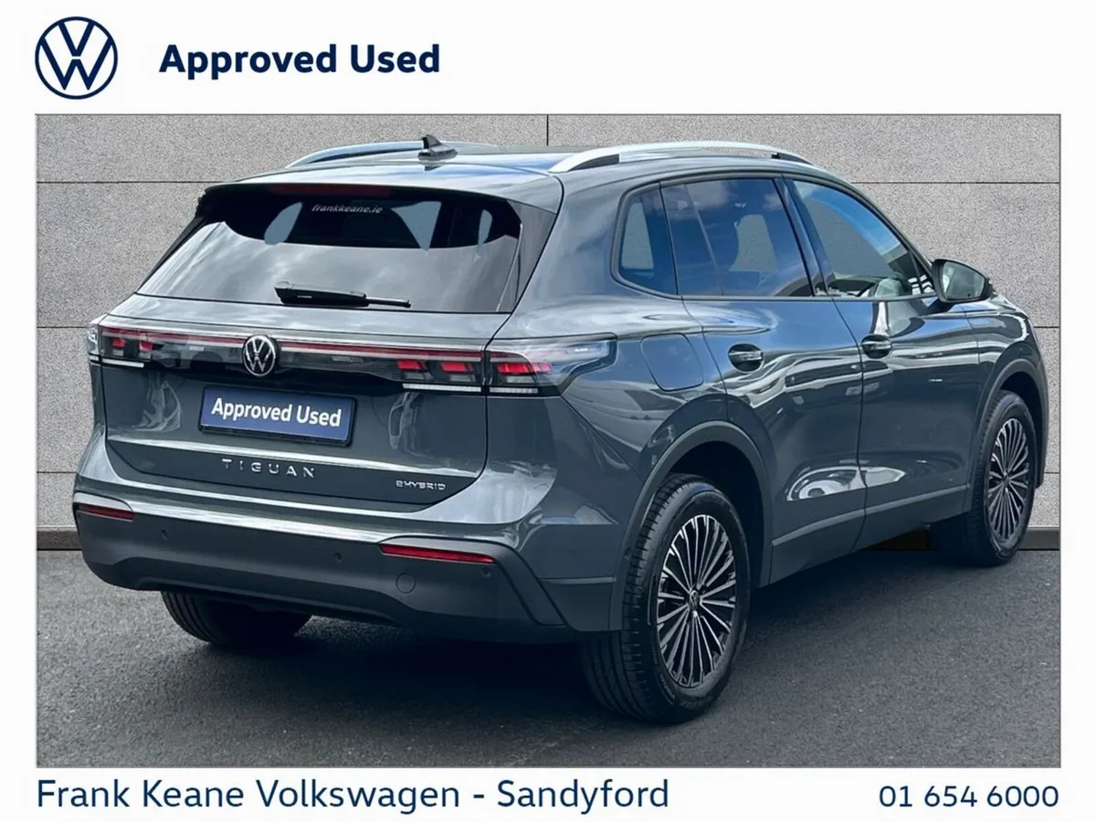 Volkswagen Tiguan SUV, Petrol Plug-in Hybrid, 2025, Grey
