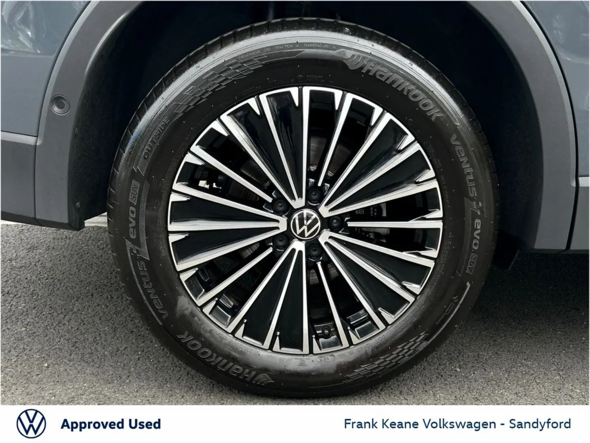 Volkswagen Tiguan SUV, Petrol Plug-in Hybrid, 2025, Grey