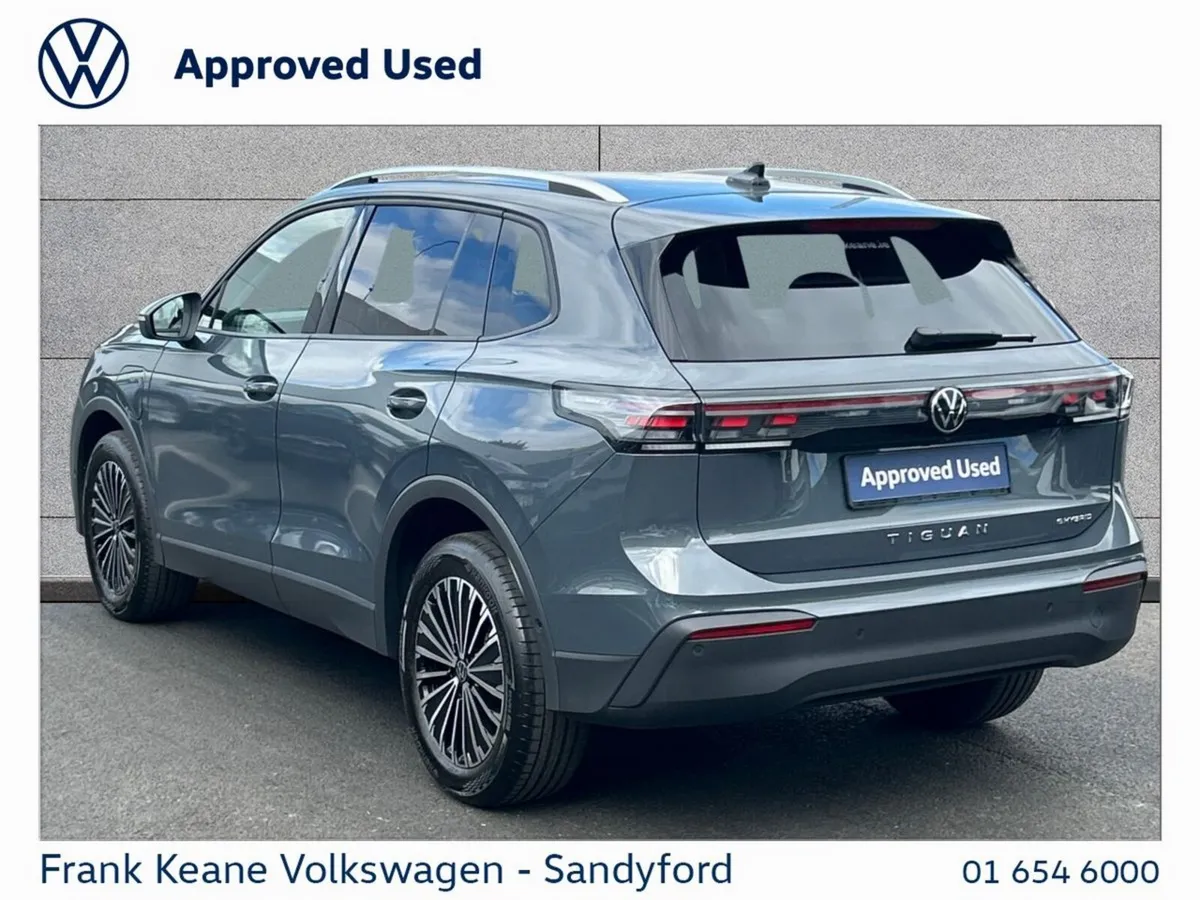 Volkswagen Tiguan SUV, Petrol Plug-in Hybrid, 2025, Grey