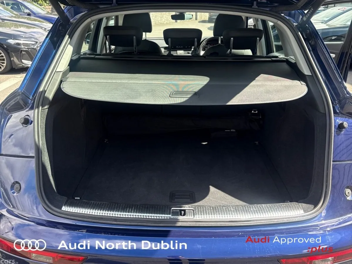 Audi Q5 SUV, Diesel, 2023, Blue
