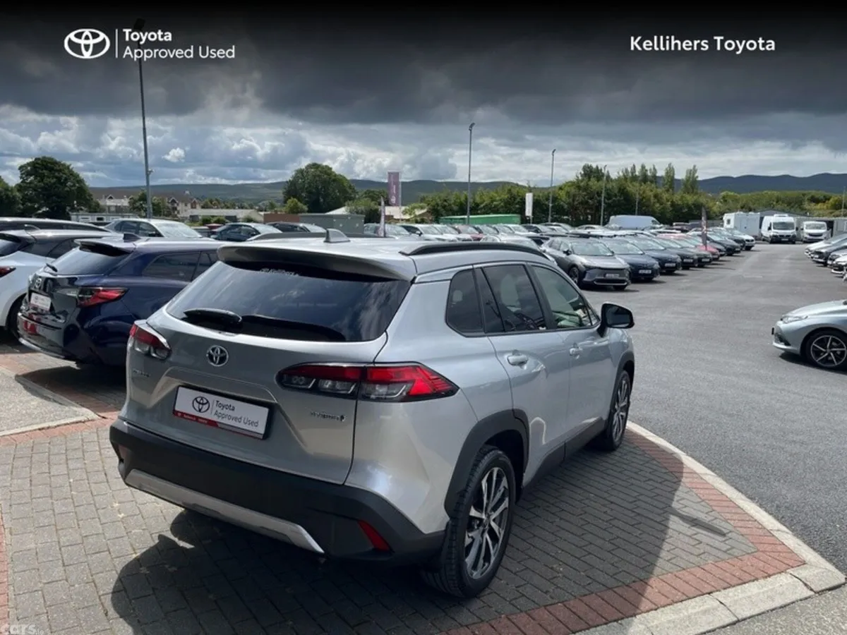 Toyota Corolla Cross Hatchback, Petrol Hybrid, 2023, Silver