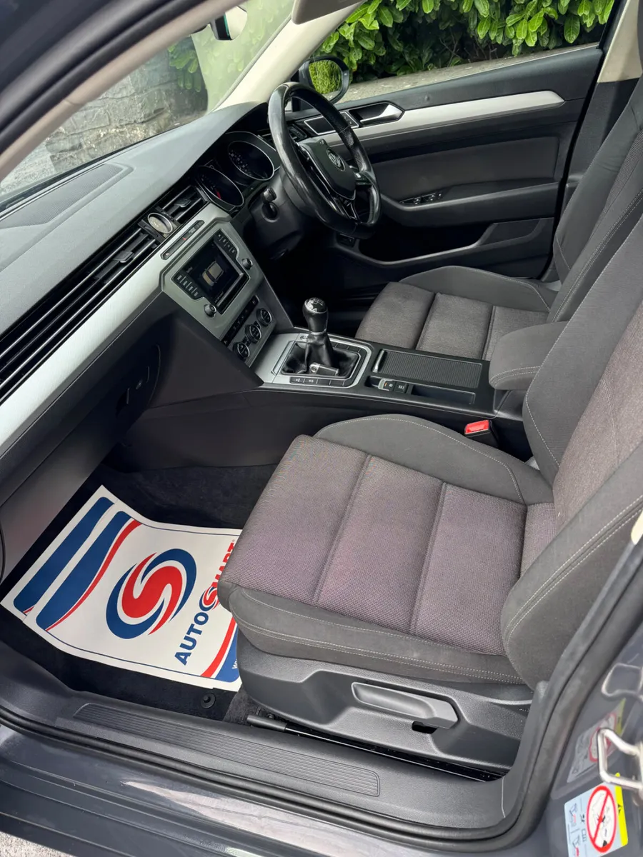 Volkswagen Passat Estate, Diesel, 2017, Grey