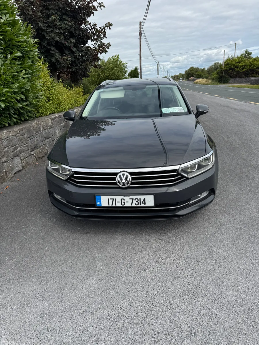Volkswagen Passat Estate, Diesel, 2017, Grey