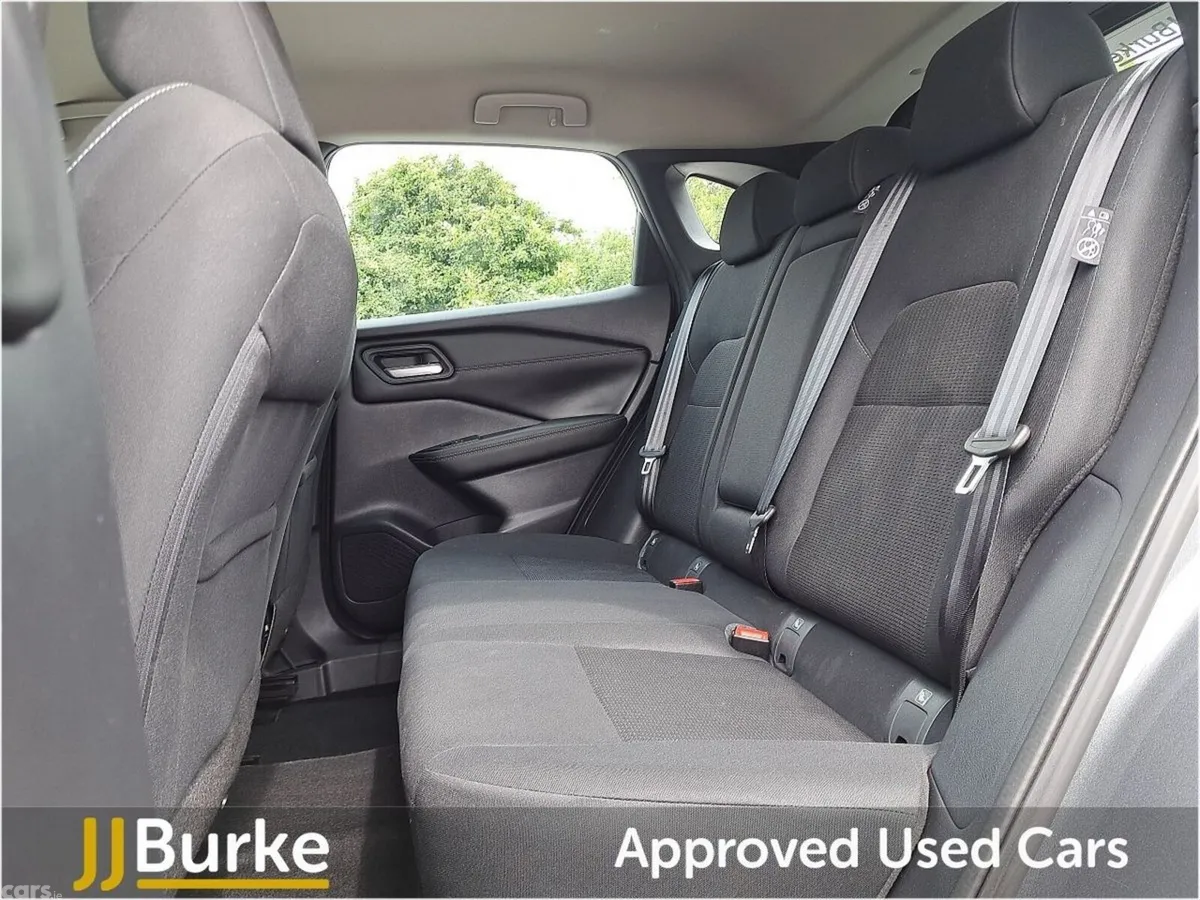 Nissan Qashqai SUV, Petrol, 2024, Grey