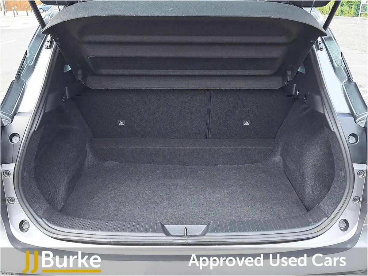 Nissan Qashqai SUV, Petrol, 2024, Grey