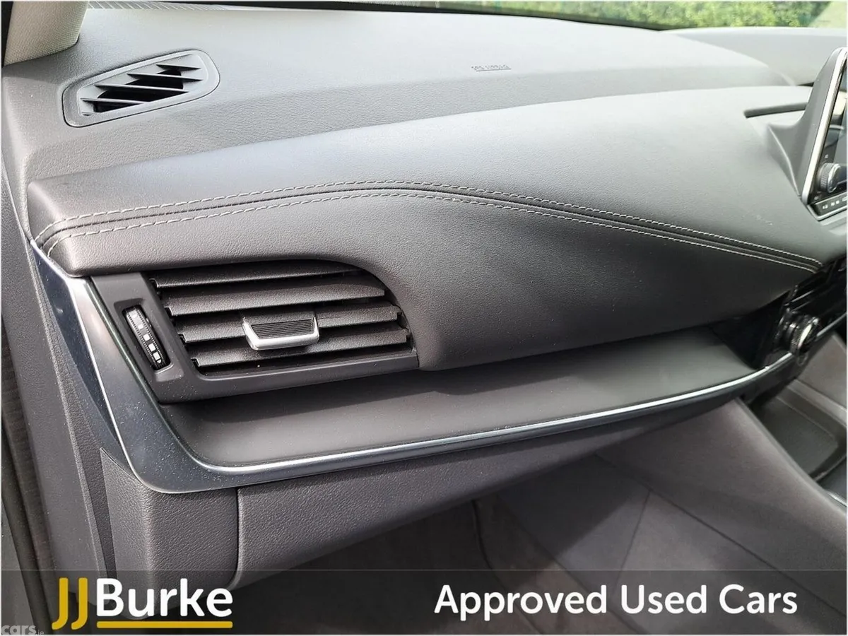 Nissan Qashqai SUV, Petrol, 2024, Grey