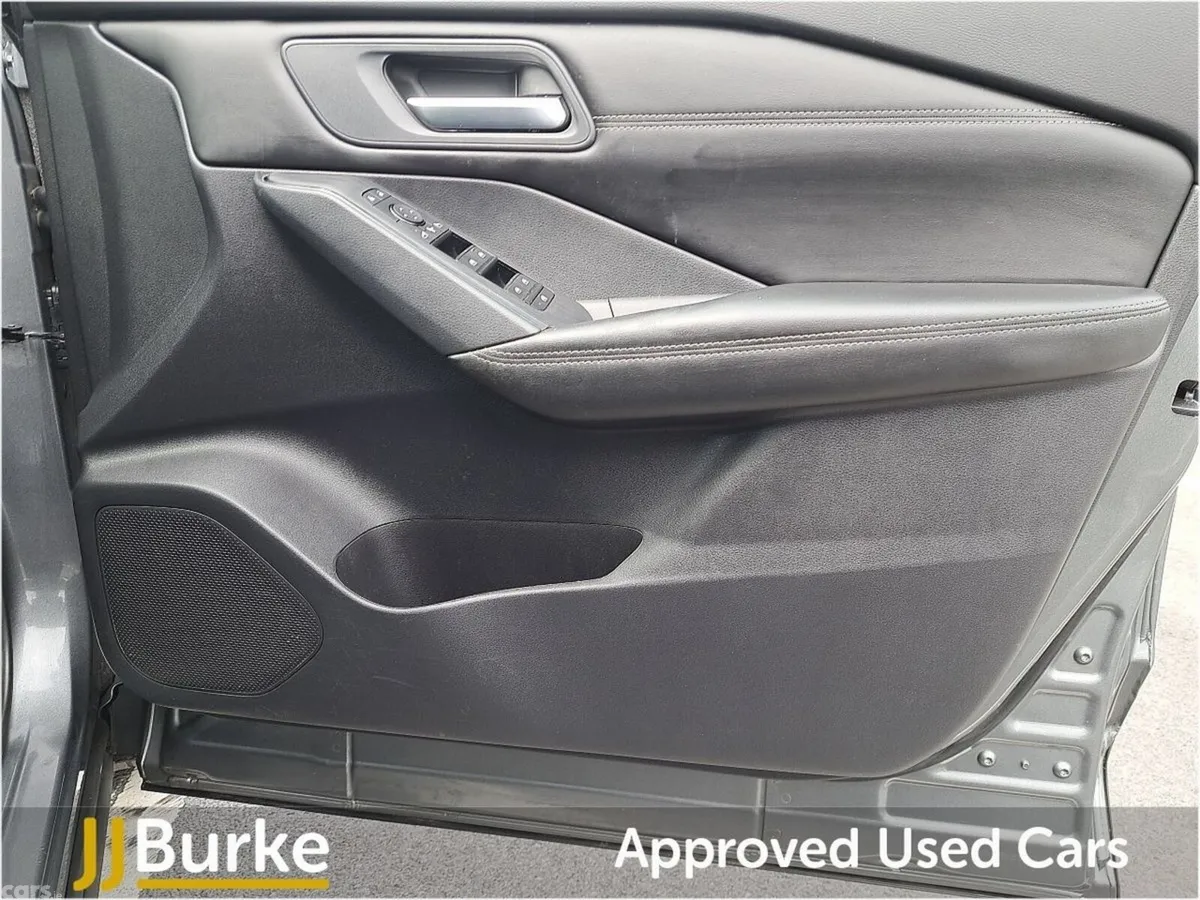 Nissan Qashqai SUV, Petrol, 2024, Grey