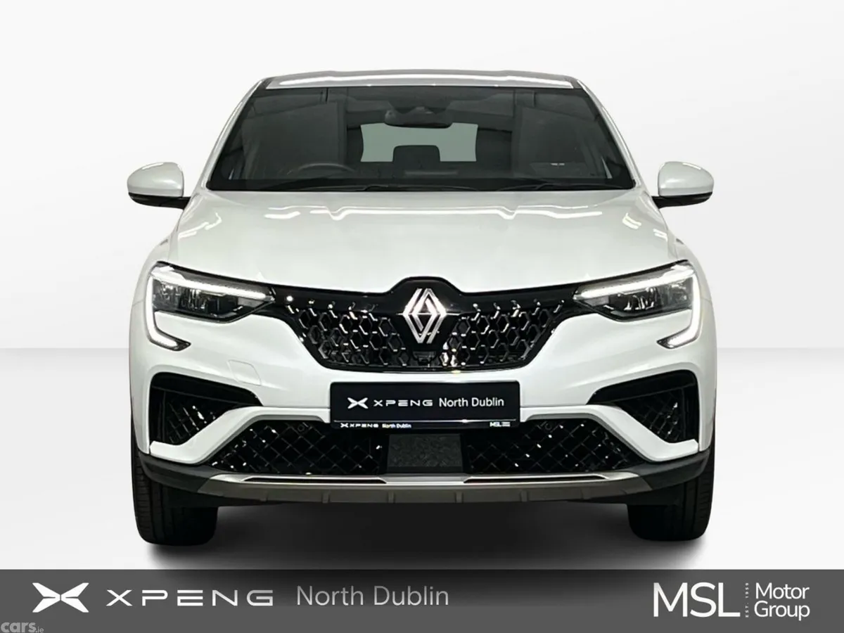Renault Arkana Hatchback, Petrol, 2024, White