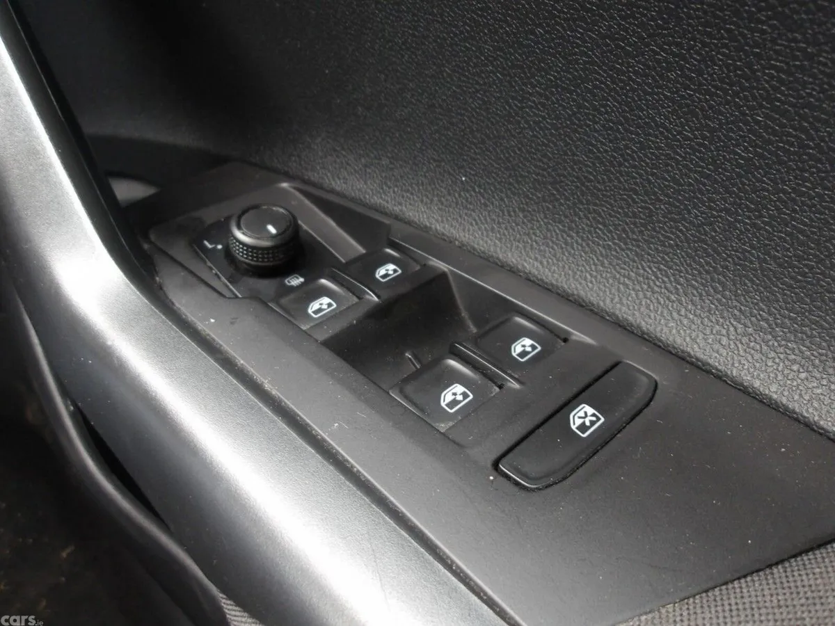 Volkswagen Polo Hatchback, Petrol, 2020, Silver