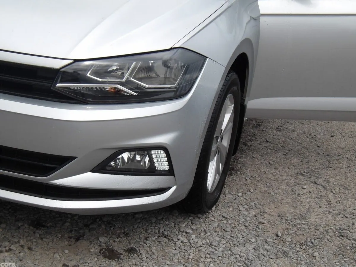 Volkswagen Polo Hatchback, Petrol, 2020, Silver
