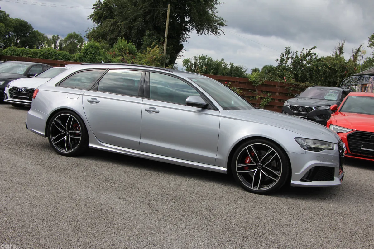 Audi RS6 Estate, Petrol, 2016, Silver