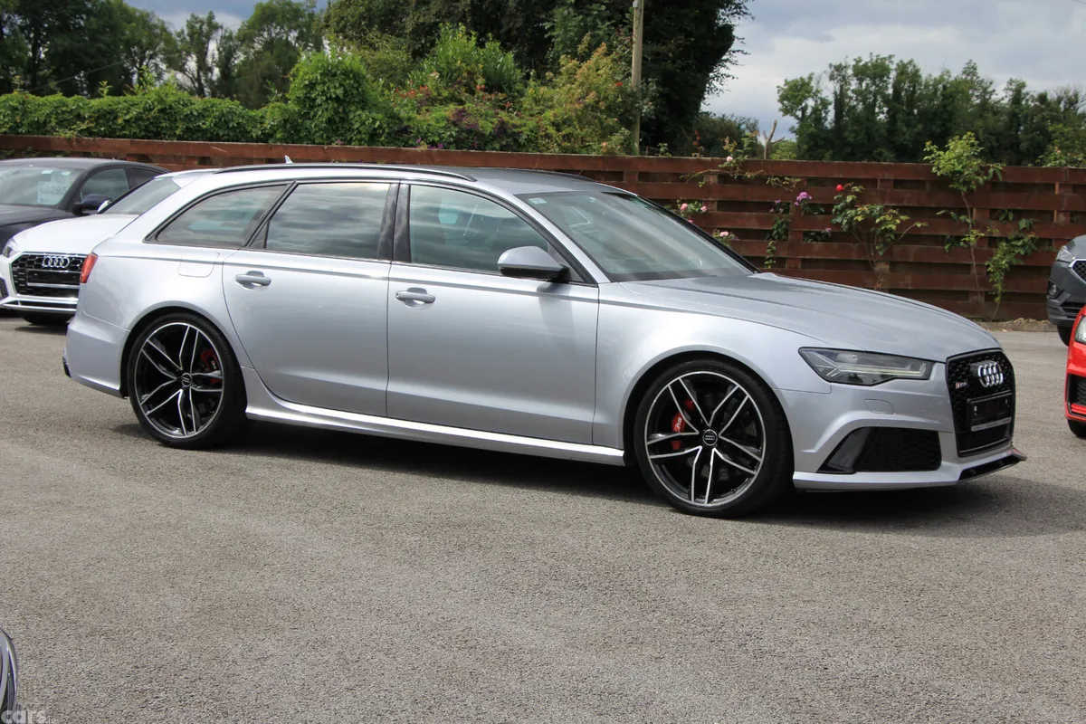 Audi RS6 Estate, Petrol, 2016, Silver