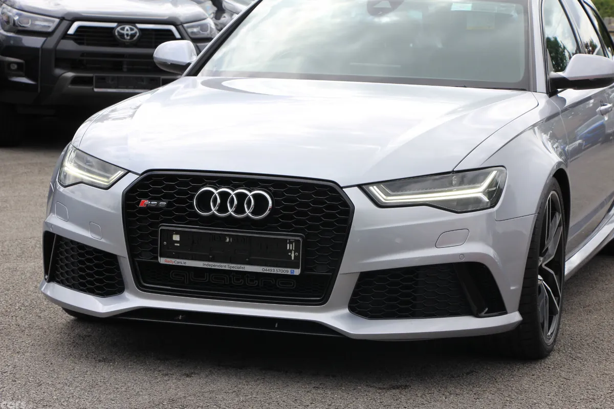 Audi RS6 Estate, Petrol, 2016, Silver