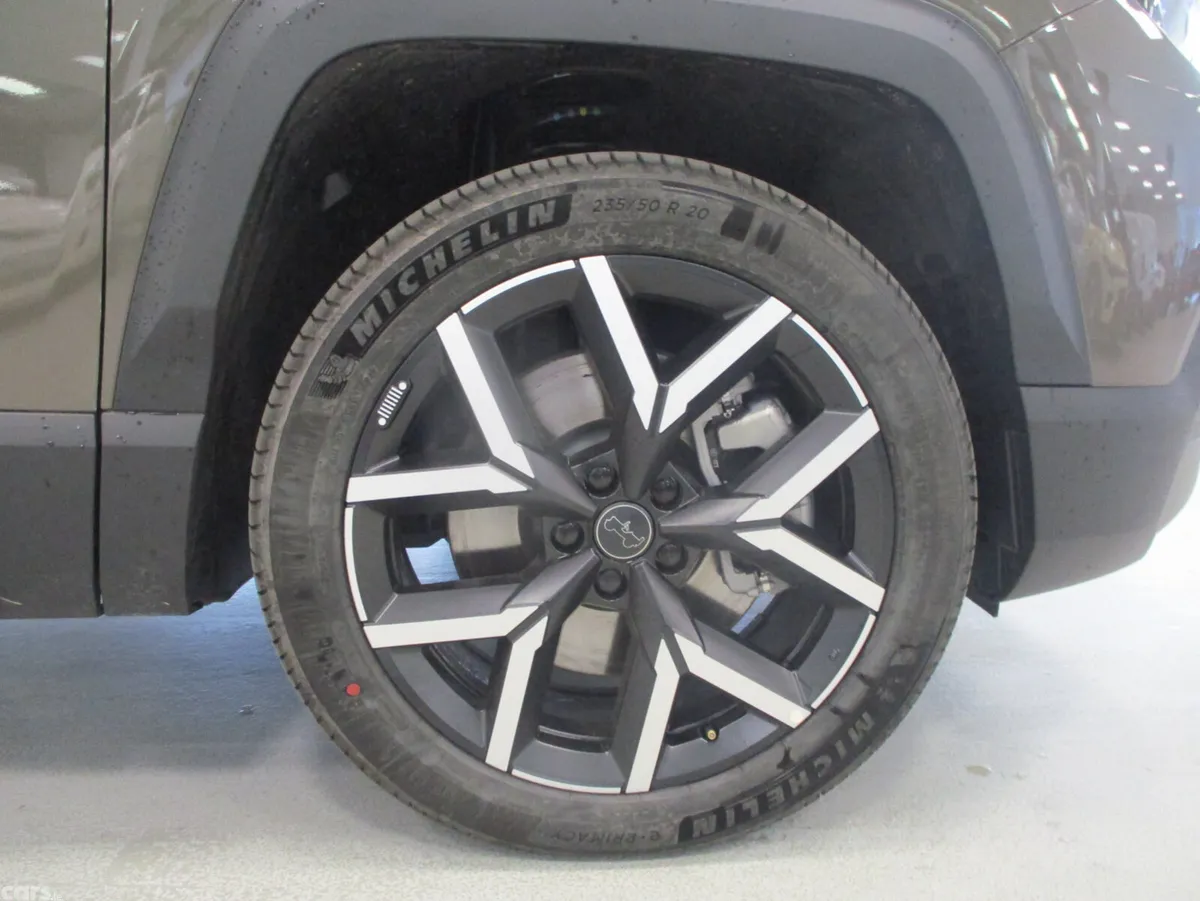 Jeep Compass SUV, Electric, 2026, Brown