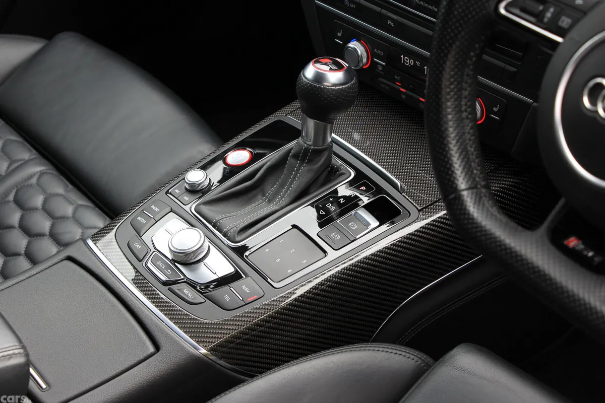 Audi RS6 Estate, Petrol, 2016, Silver