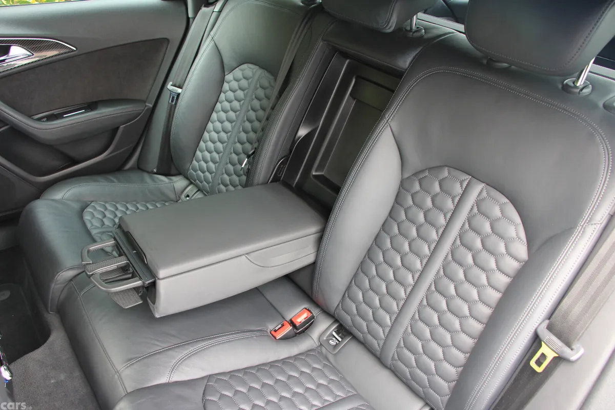 Audi RS6 Estate, Petrol, 2016, Silver