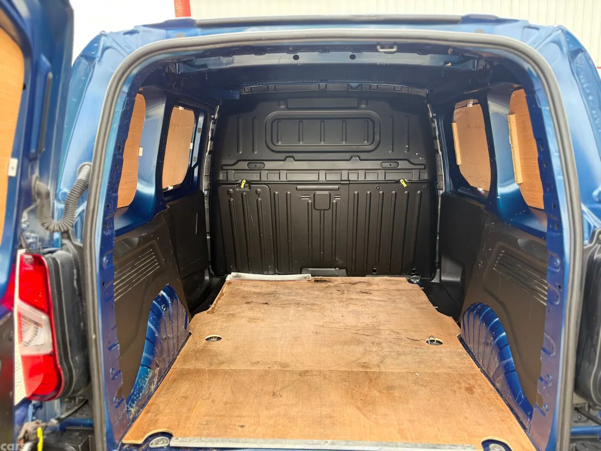 Citroen Berlingo MPV, Diesel, 2020, Blue