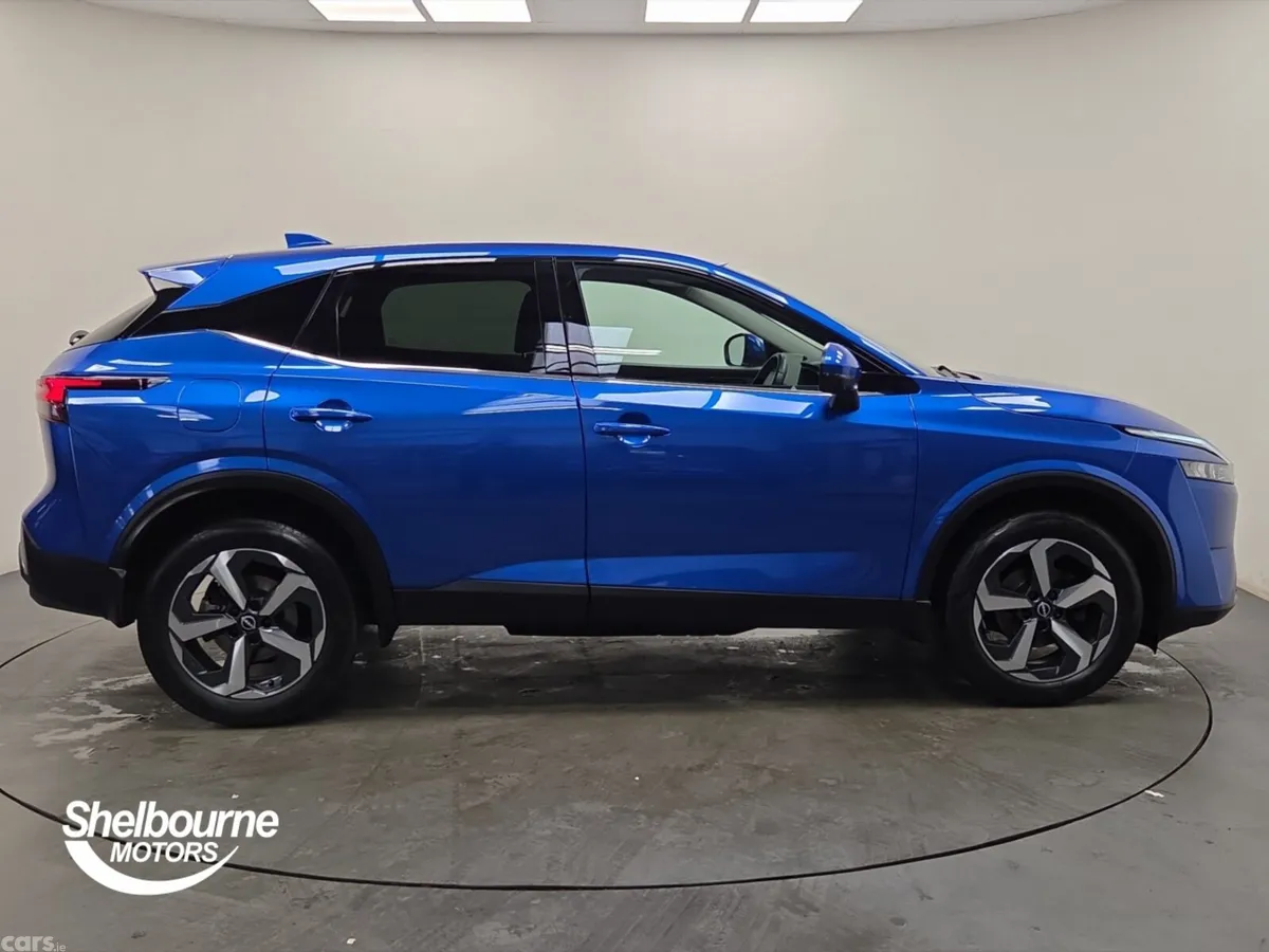 Nissan Qashqai Hatchback, Petrol, 2023, Blue