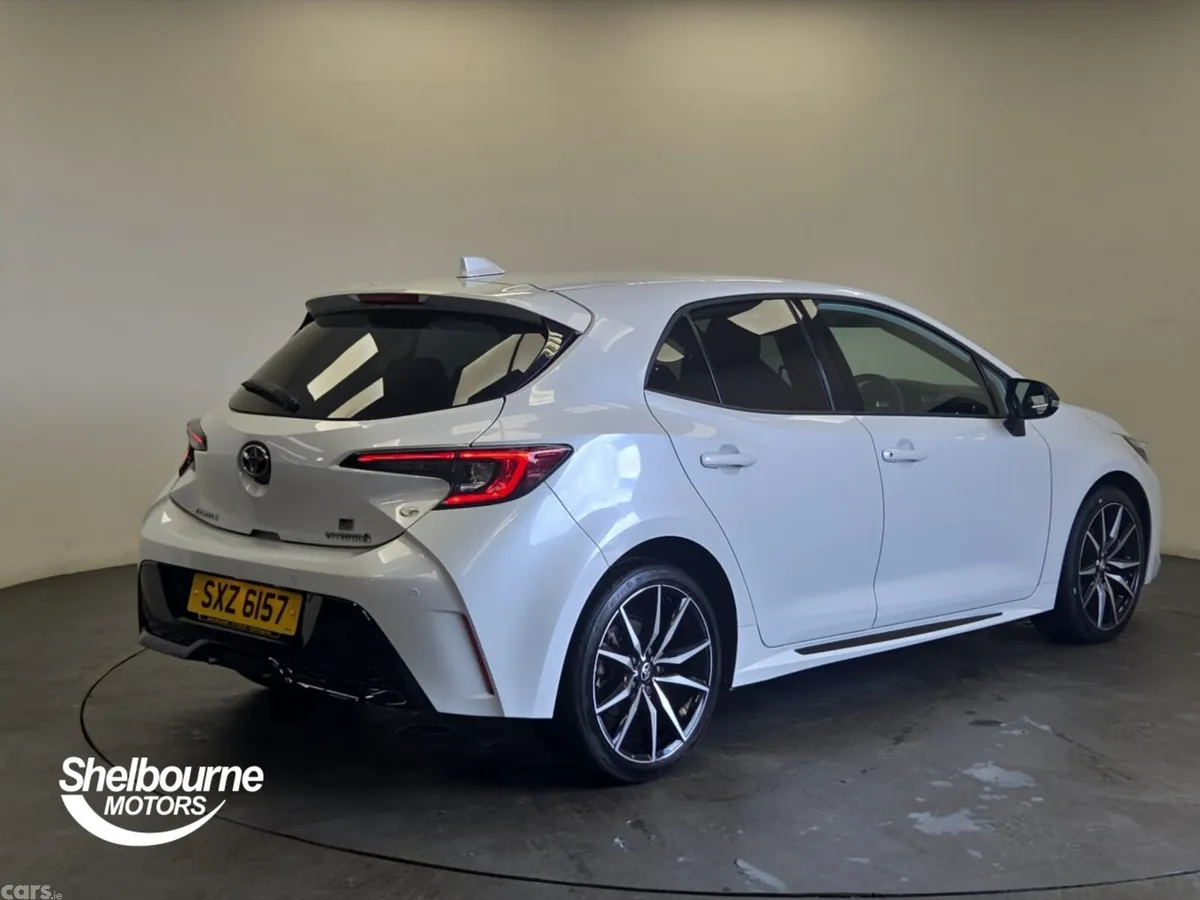 Toyota Corolla Hatchback, Petrol Hybrid, 2023, White