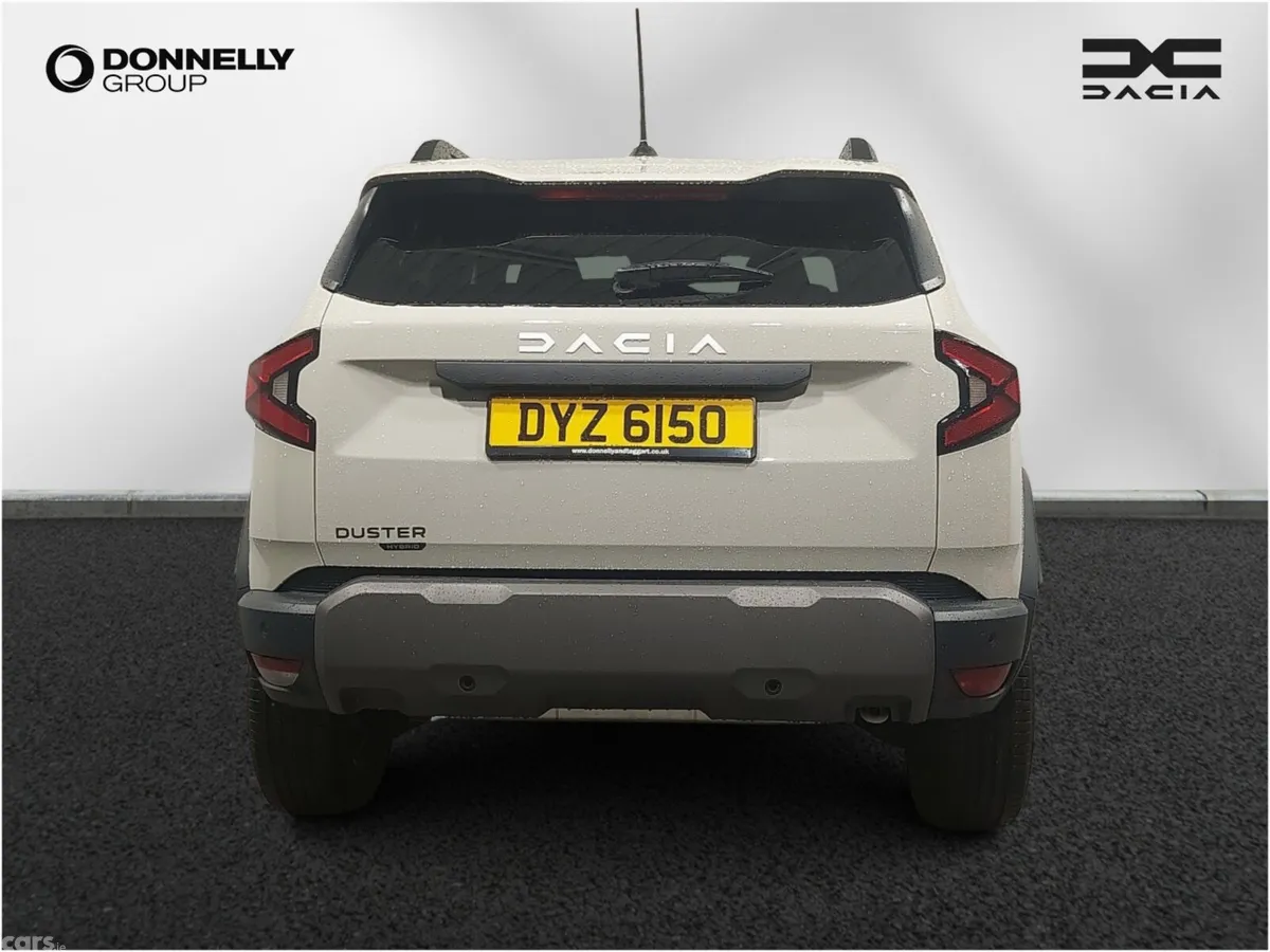 Dacia Duster Estate, Petrol Hybrid, 2025, White