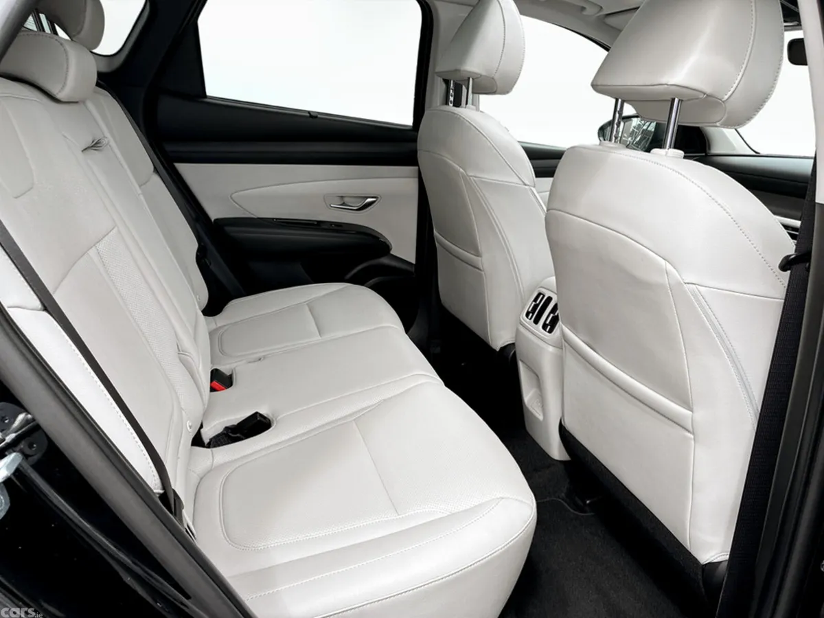 Hyundai Tucson SUV, Petrol Plug-in Hybrid, 2025, Black