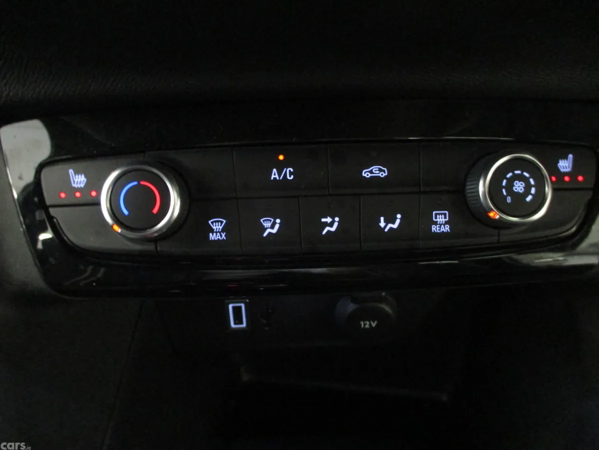 Opel Corsa Hatchback, Petrol, 2024, Black