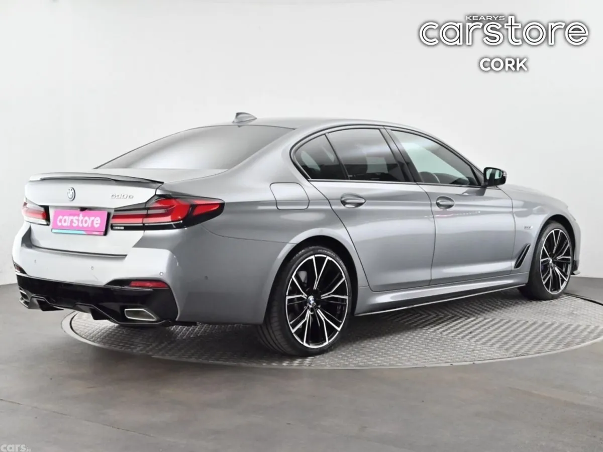 BMW 5-Series Saloon, Petrol Plug-in Hybrid, 2023, Grey