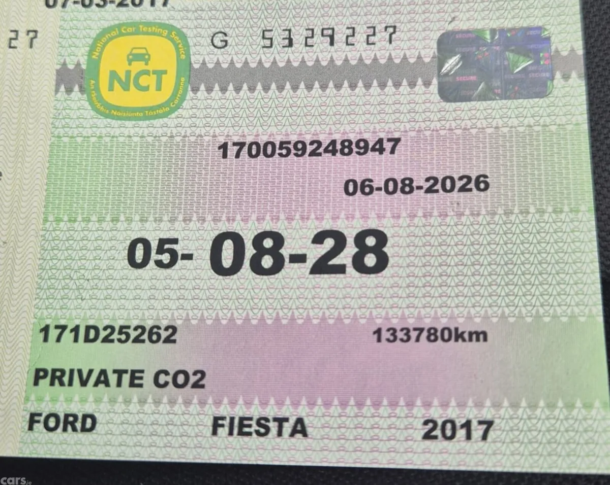 Ford Fiesta Hatchback, Petrol, 2017, Silver