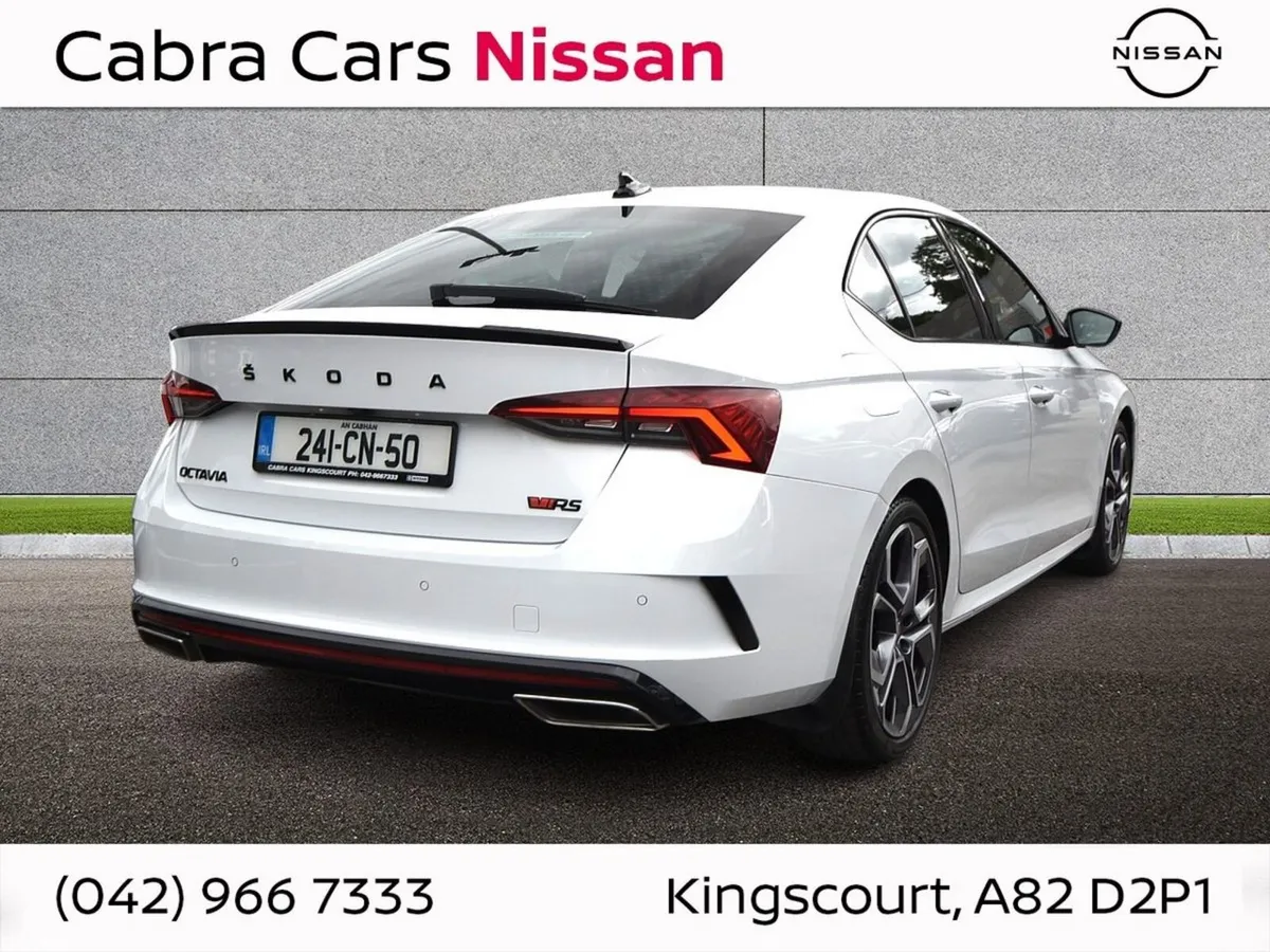 Skoda Octavia Saloon, Diesel, 2024, White