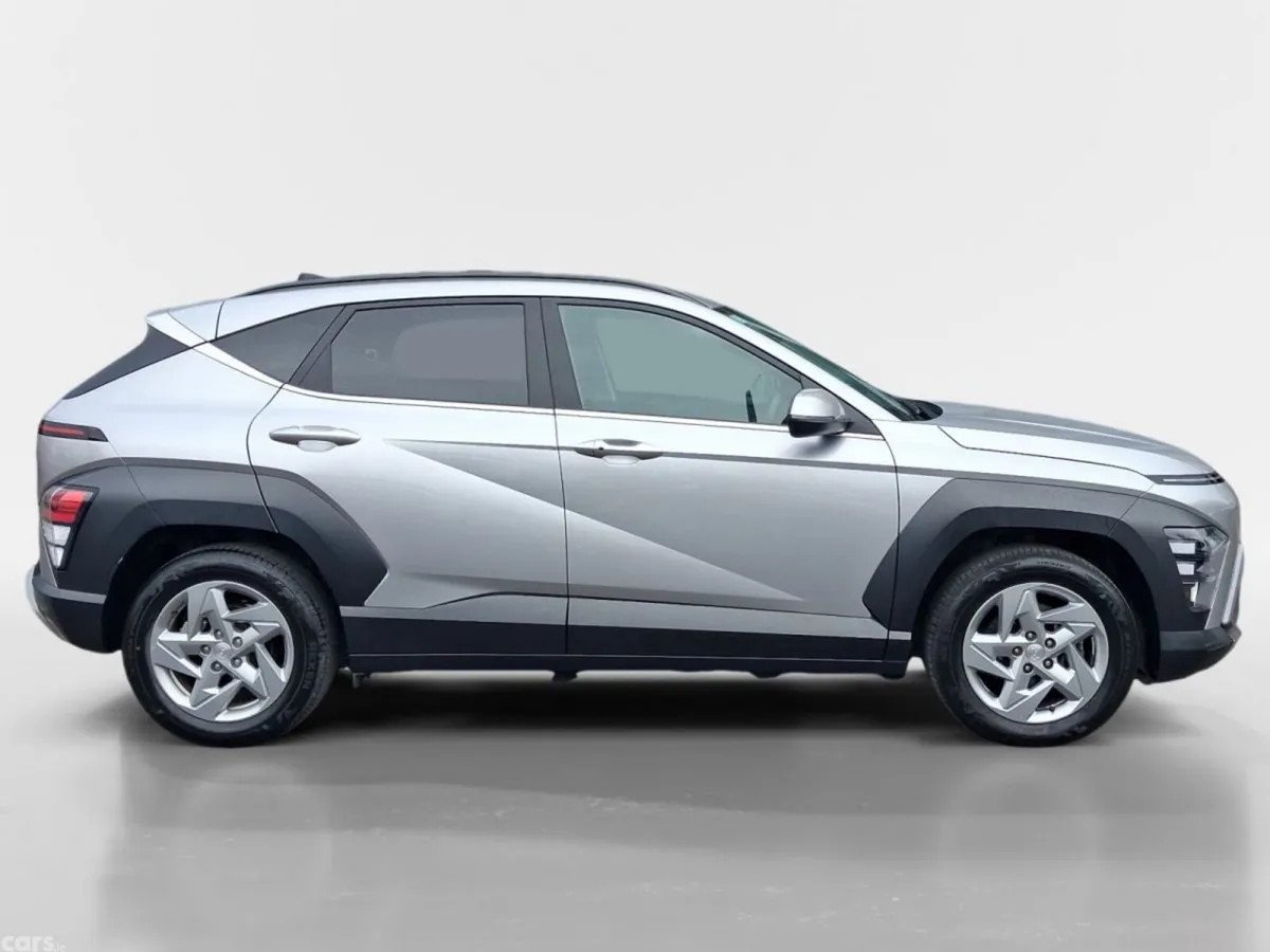 Hyundai KONA MPV, Petrol, 2024, Grey
