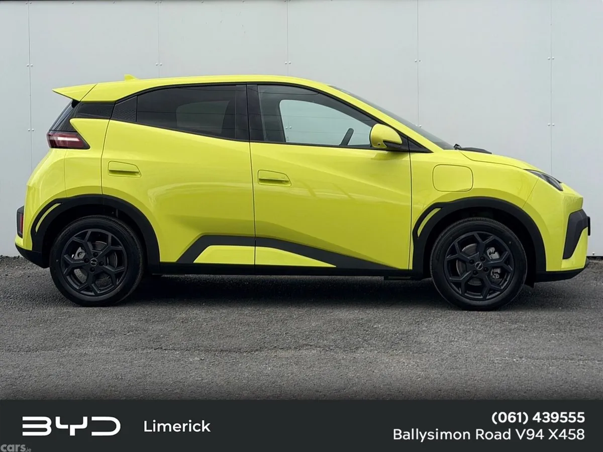 BYD DOLPHIN SURF Hatchback, Electric, 2026, Green
