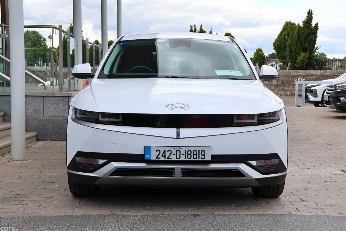 Hyundai IONIQ 5 MPV, Electric, 2024, White
