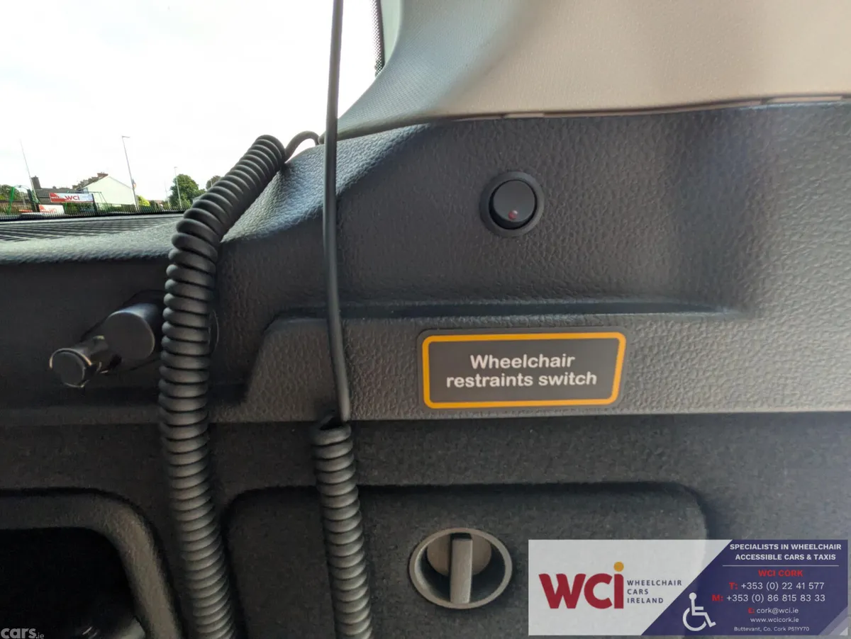 Ford Tourneo Connect MPV, Diesel, 2025, Blue