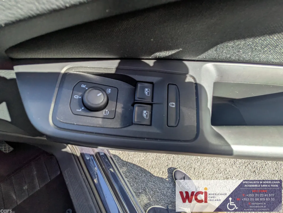 Ford Tourneo Connect MPV, Diesel, 2025, Blue