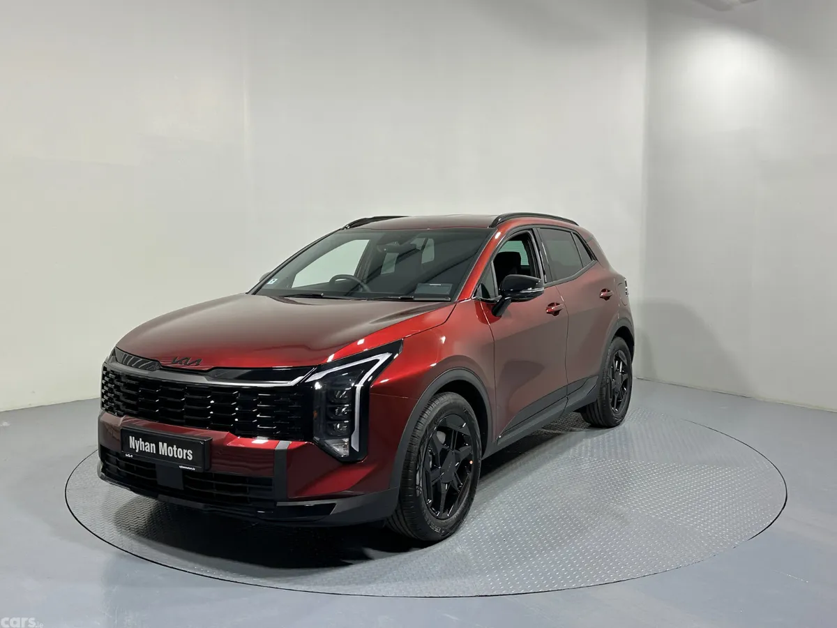 Kia Sportage SUV, Diesel Hybrid, 2026, Red