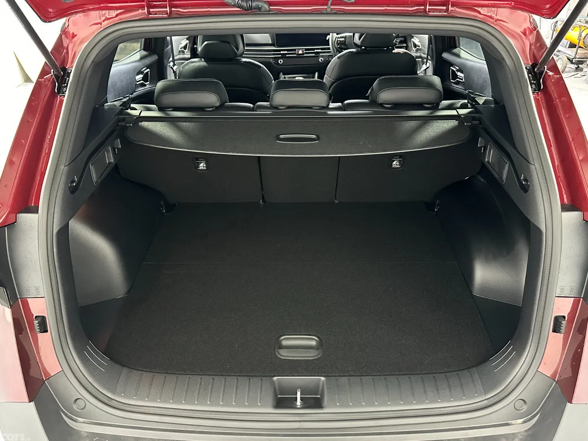 Kia Sportage SUV, Diesel Hybrid, 2026, Red