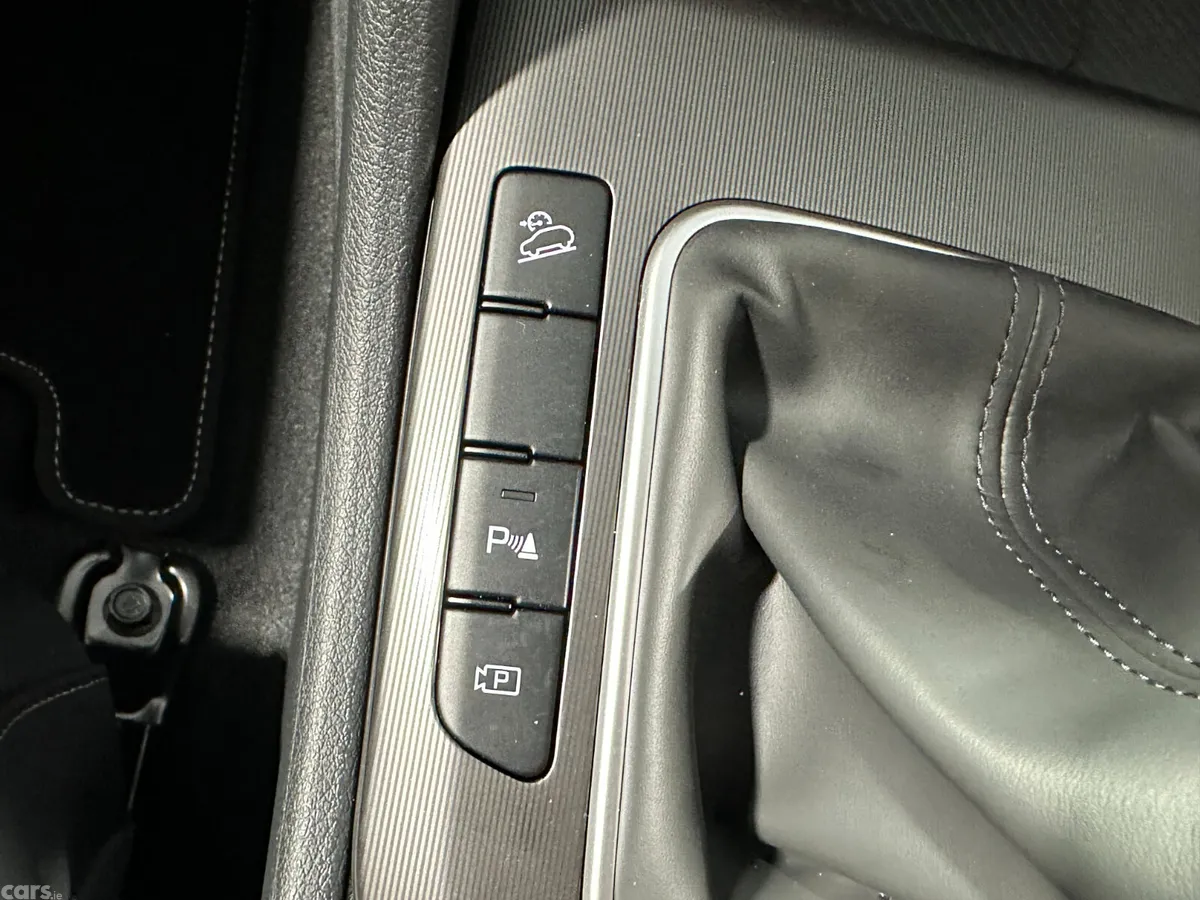 Kia Sportage SUV, Diesel Hybrid, 2026, Red