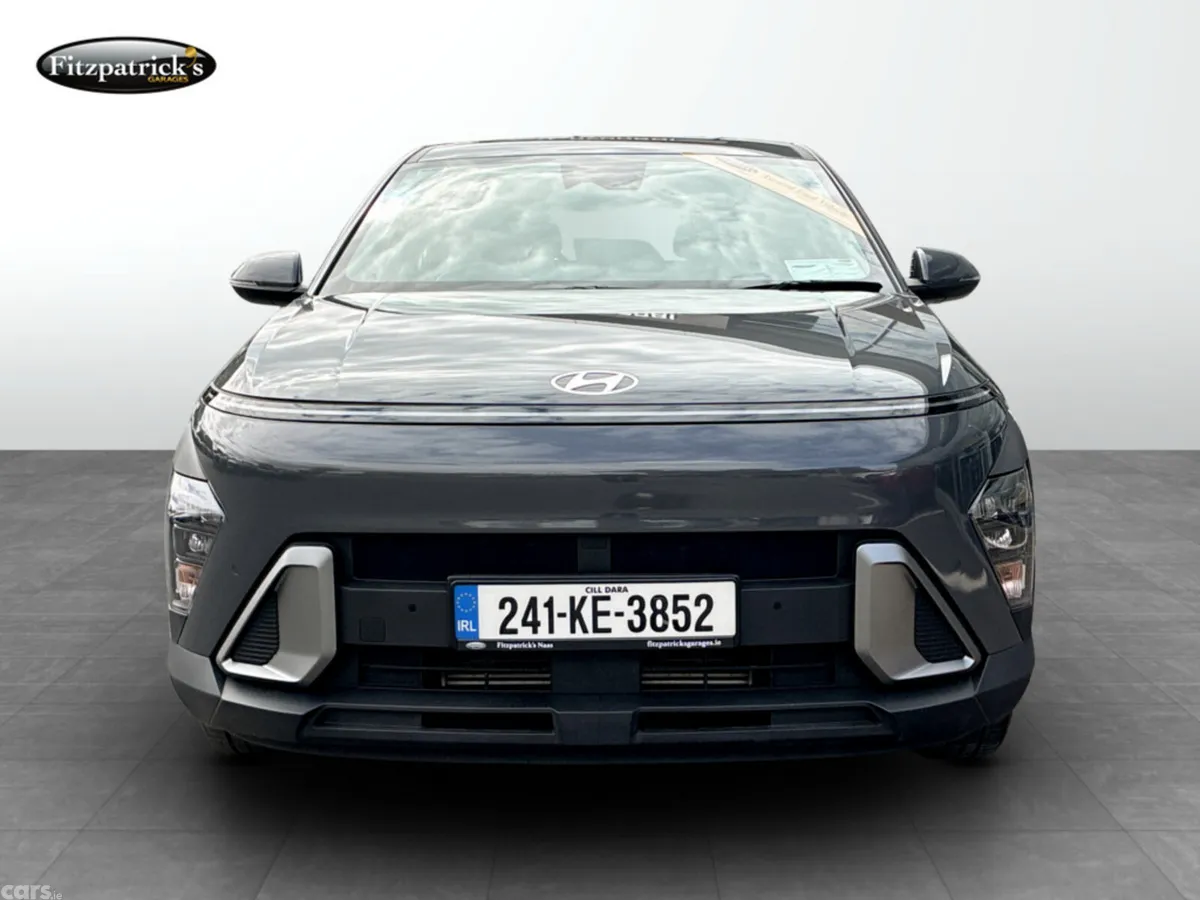 Hyundai KONA MPV, Petrol, 2024, Grey